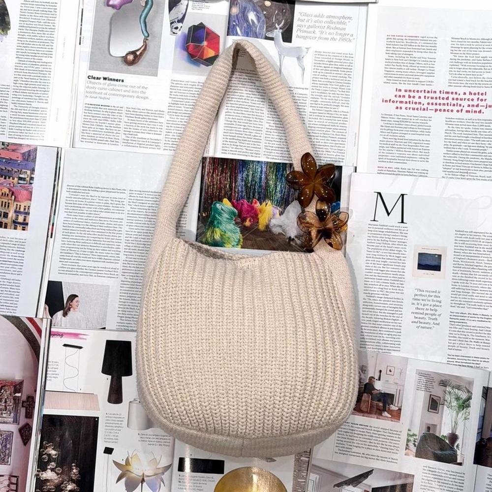 Cream knitted classic lightweight large shoulder tote bag